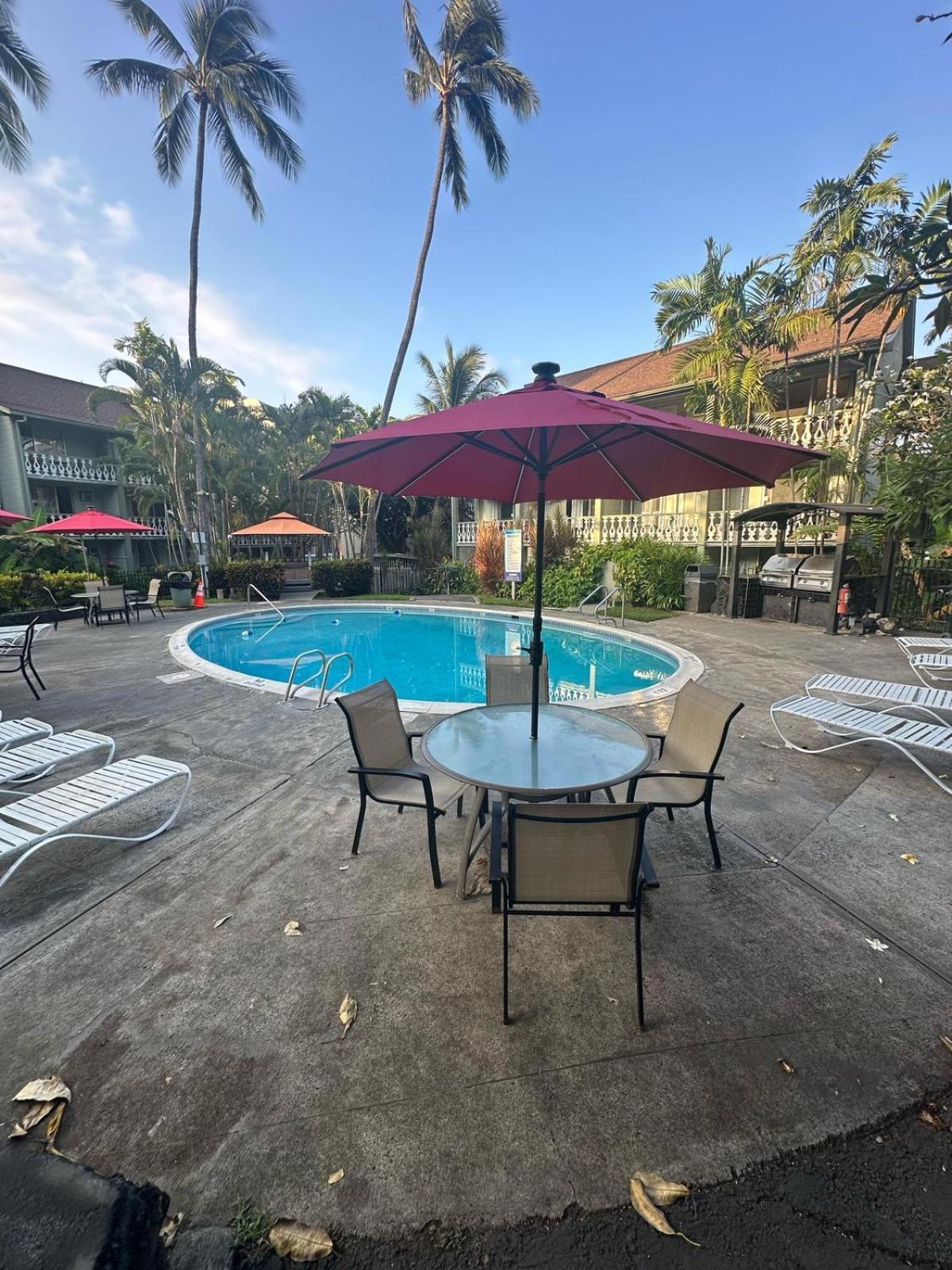 Islander Apartment