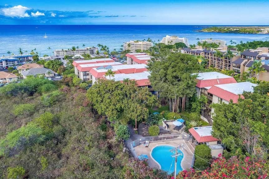 Charming 2 Bedroom In Gorgeous Kona Village With King Bed, Ac Apartment Kailua-Kona