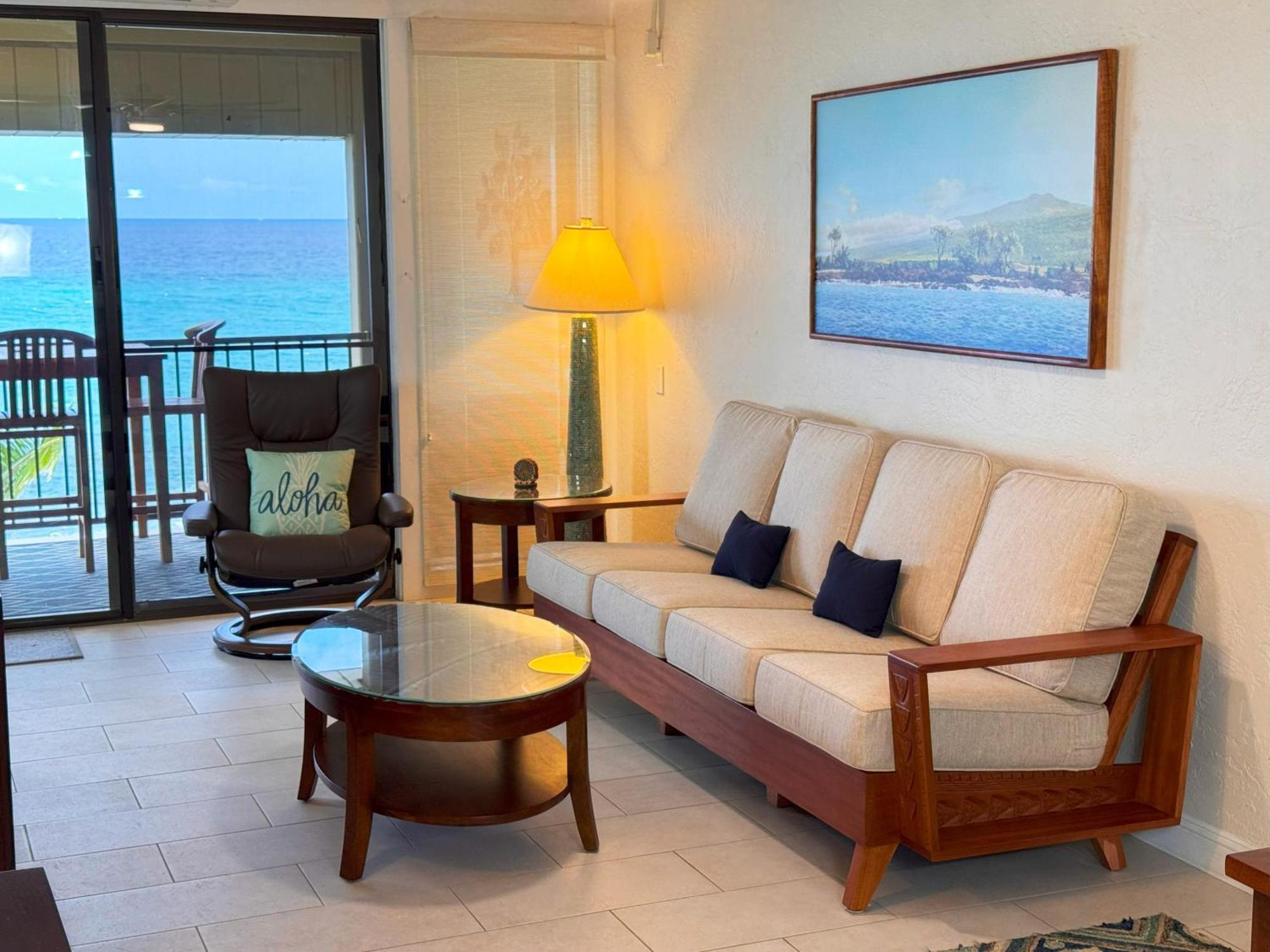 Oceanfront Luxury * Kailua-Kona