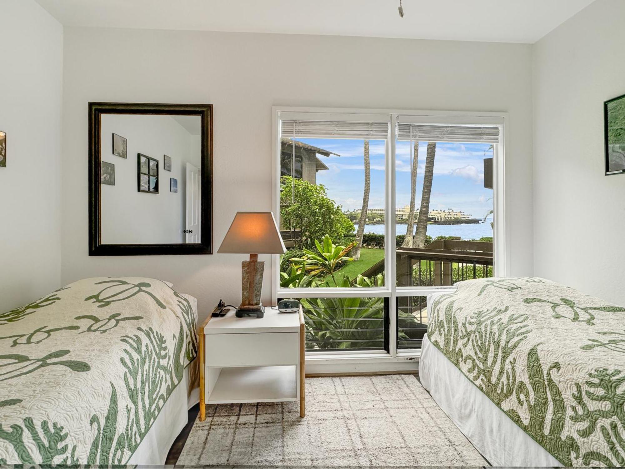 Ocean View, 2 Brm, 1st Floor, Ac, Living * Kailua-Kona