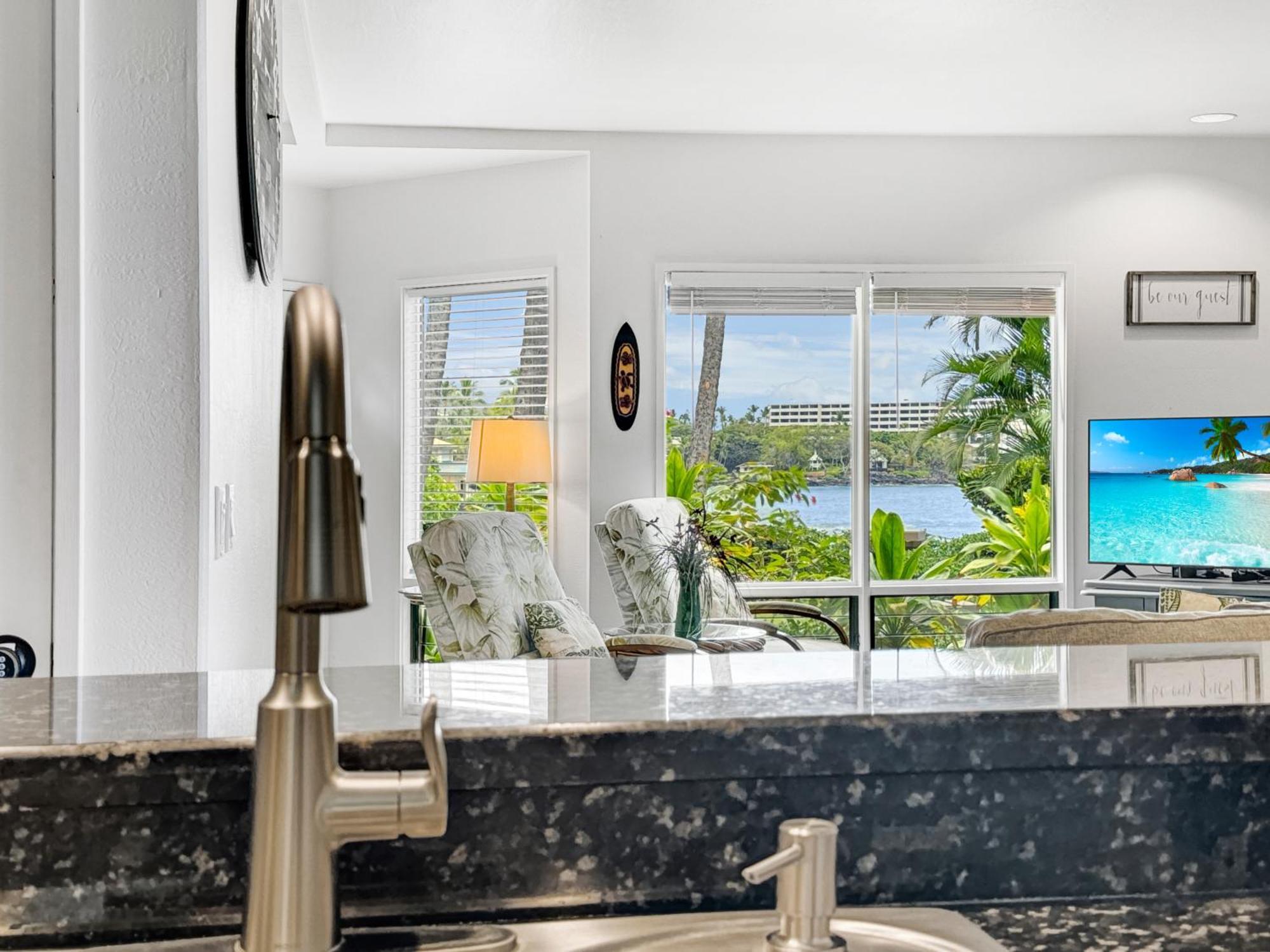 Ocean View, 2 Brm, 1st Floor, Ac, Living * Kailua-Kona