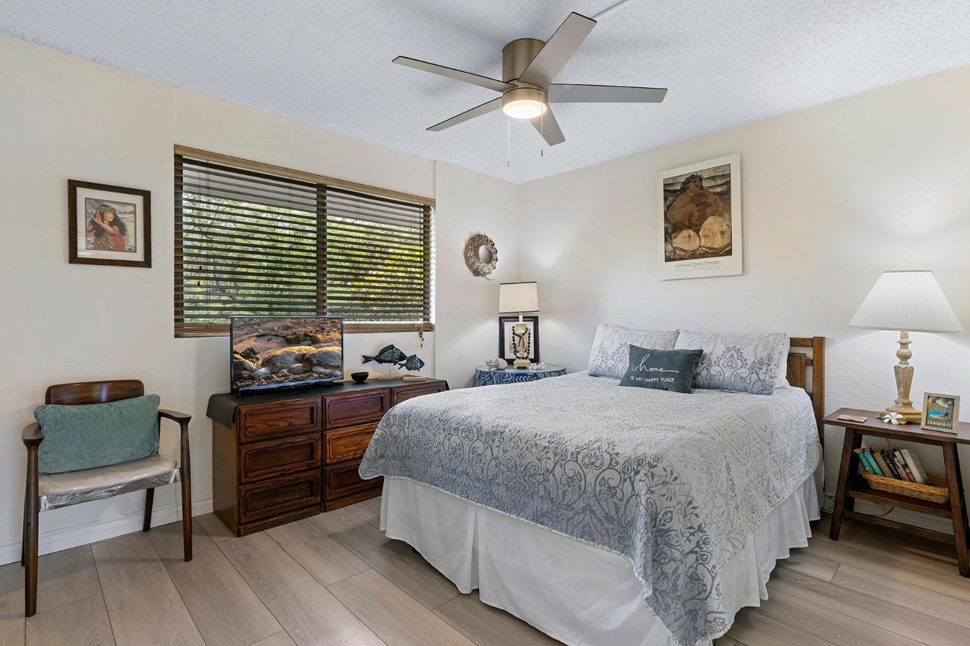 Beachfront 2-bedroom In *