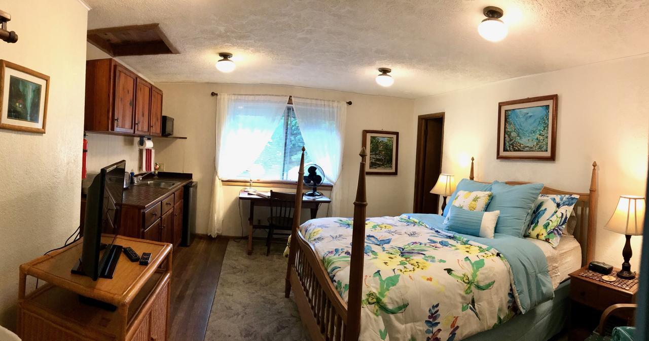 Hale Maluhia Country 3*