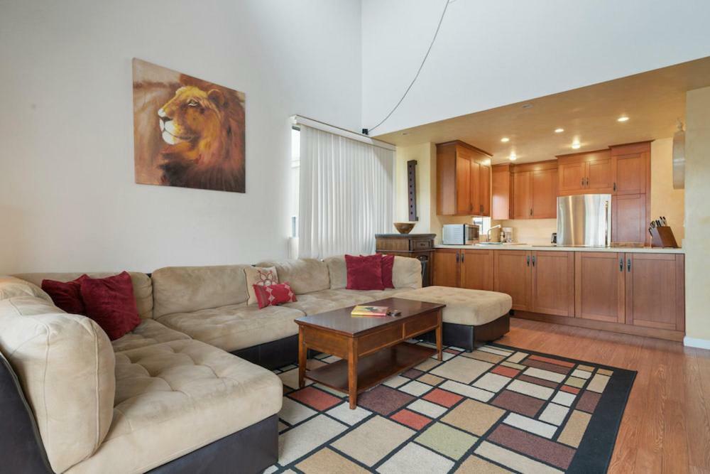 Apartment Kailua Bay Resort #3301 - Two Bedroom Condo