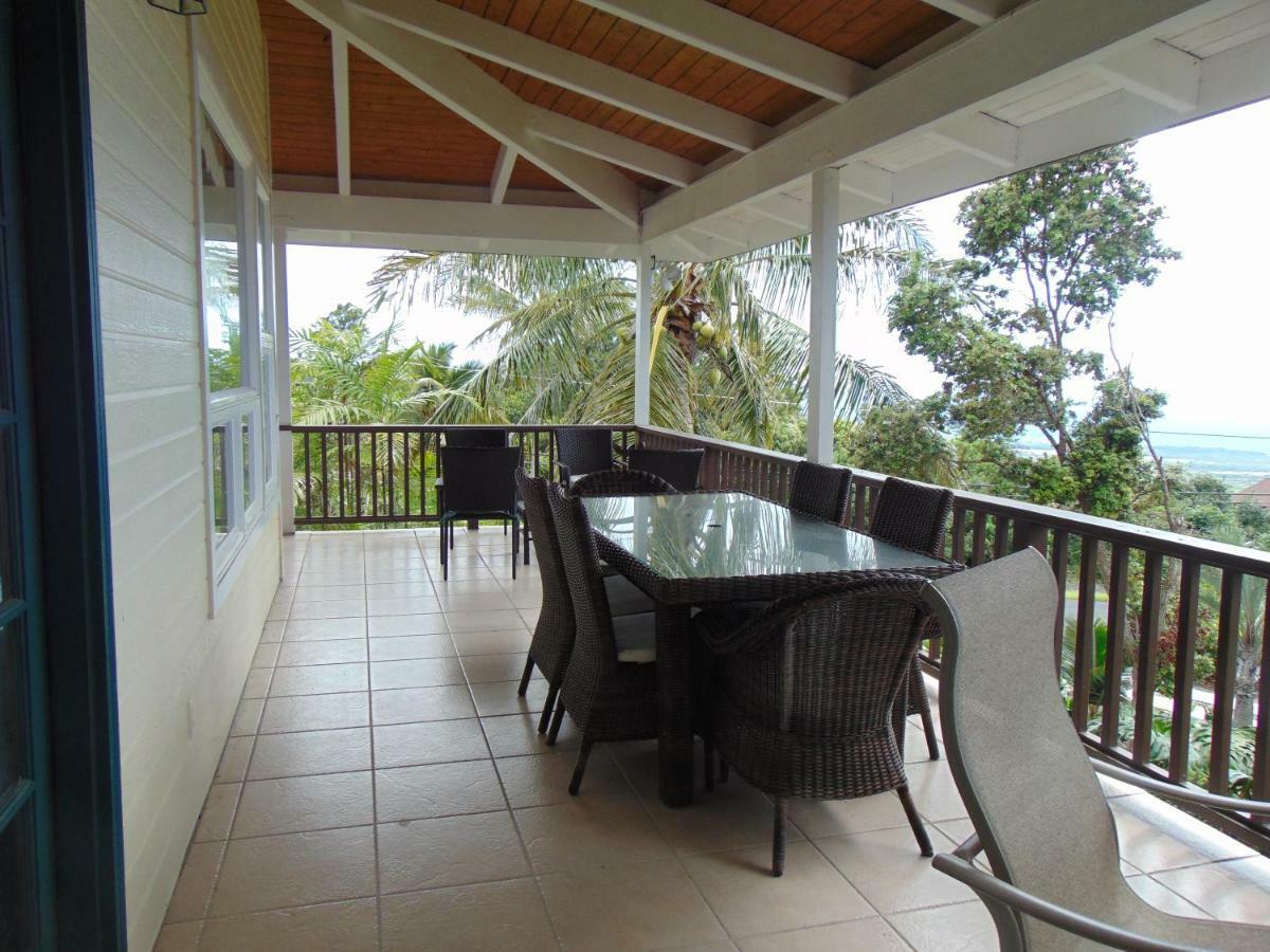 Coco-nut Hale Guest house