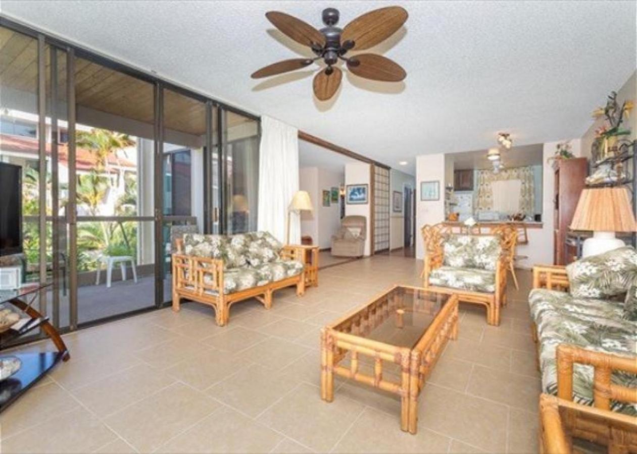 Holiday home Surf & Racquet Club Lovely Open And Airy 2bd/2bth 2nd Floor Unit. *