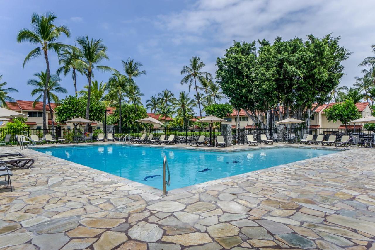 Holiday home Luxurious 3 Bedroom / 2 Ba Direct Oceanfront