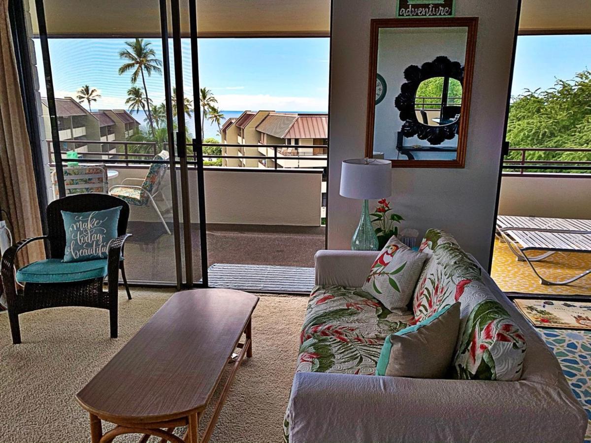 Kona Magic Ali'i - Floor Views, Pool, Beach, Sunsets *