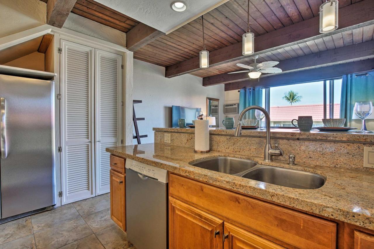 Kona With View, Walk To And Restaurants Apartment *