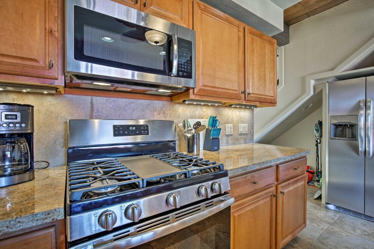 Apartment Kona With View, Walk To And Restaurants Kailua-Kona