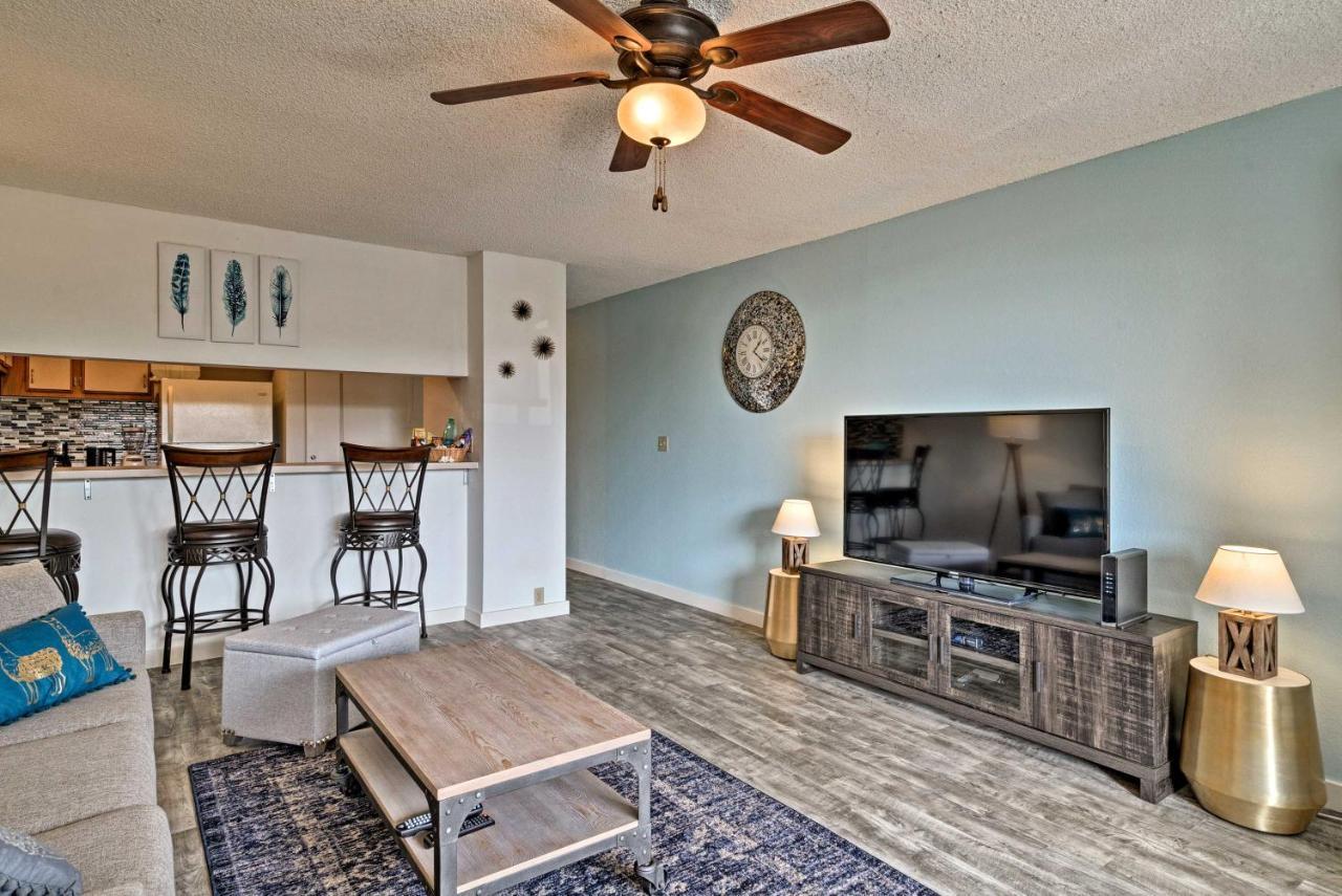 Apartment With Lanai, Walk To And Pier! Kailua-Kona