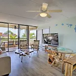 Downtown Kona Condo With Pool Access Walk To Beach!