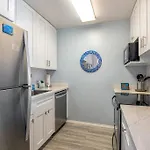 Oceanfront Condo Stunning Views And Pool - Hale Kona Kai 407 By Casago Kona