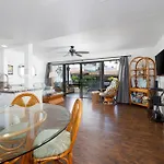 Casa De Emdeko 330