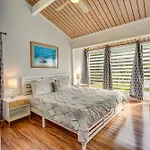 1 Mi To Beach Kailua-Kona Condo With Pool Access!