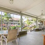 Kona Islander