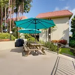 Kailua-Kona Condo Steps To Beach And Downtown!