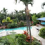 Hawaiian Oasis Bed & Breakfast
