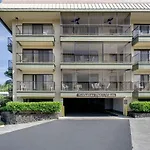 Kahaluu Bay Villas #305