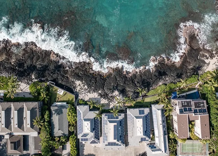 Kona Seaside Yacht Villa