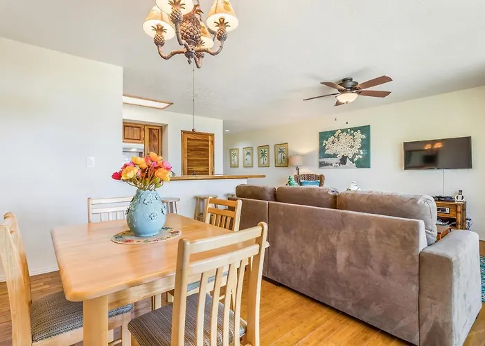 Kahaluu Bay Villas #103