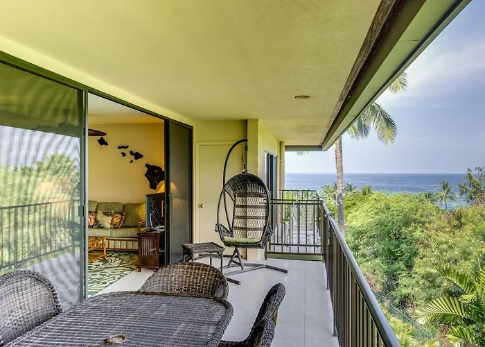 Kahaluu Bay Villas #305