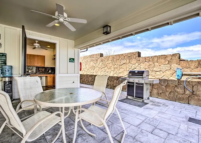 Kona Townhome With Lanai And Resort Amenities!