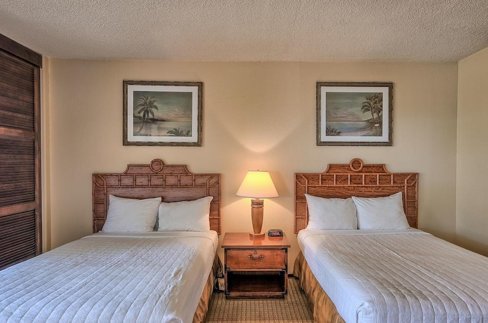 Royal Kona Resort 3*