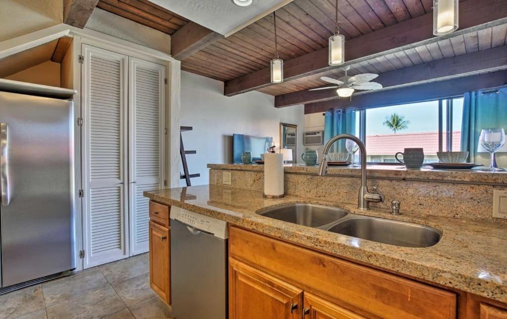 Ocean View 2 Bedroom Downtown Apartment