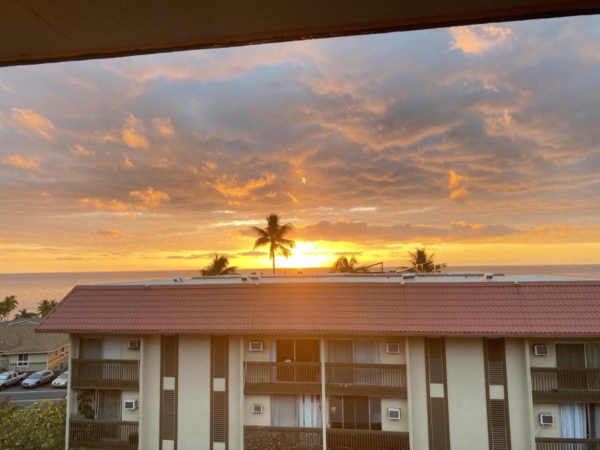 Ocean View 2 Bedroom Downtown Apartment