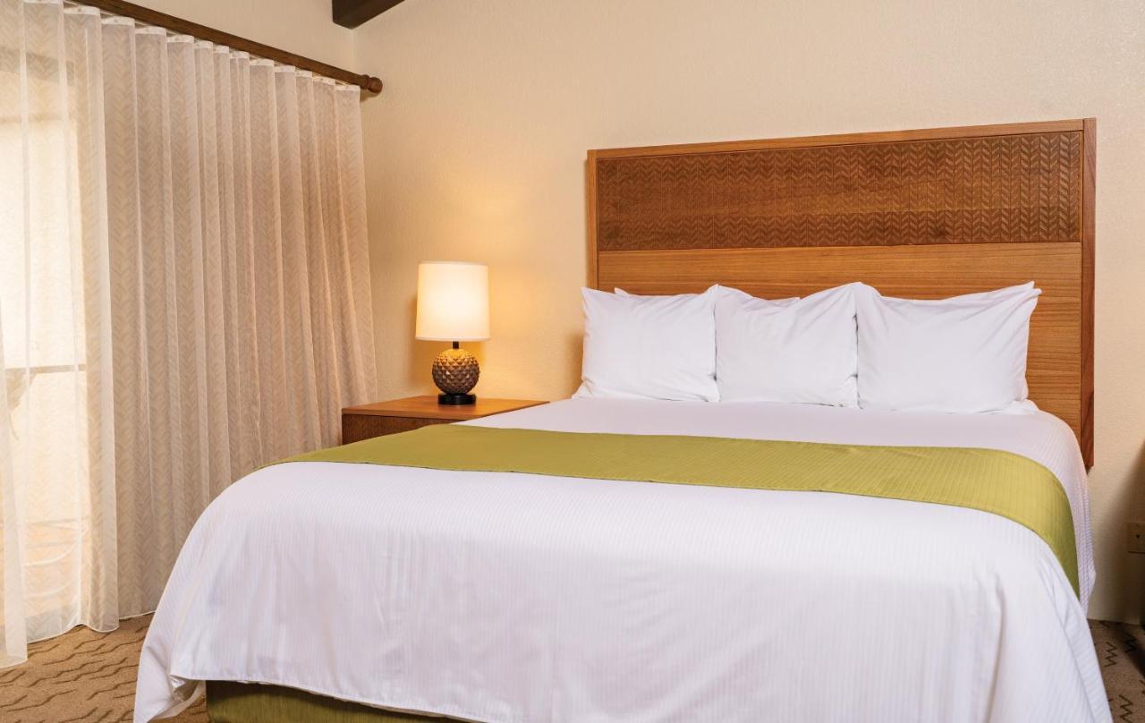 Resort Kona Coast 3*