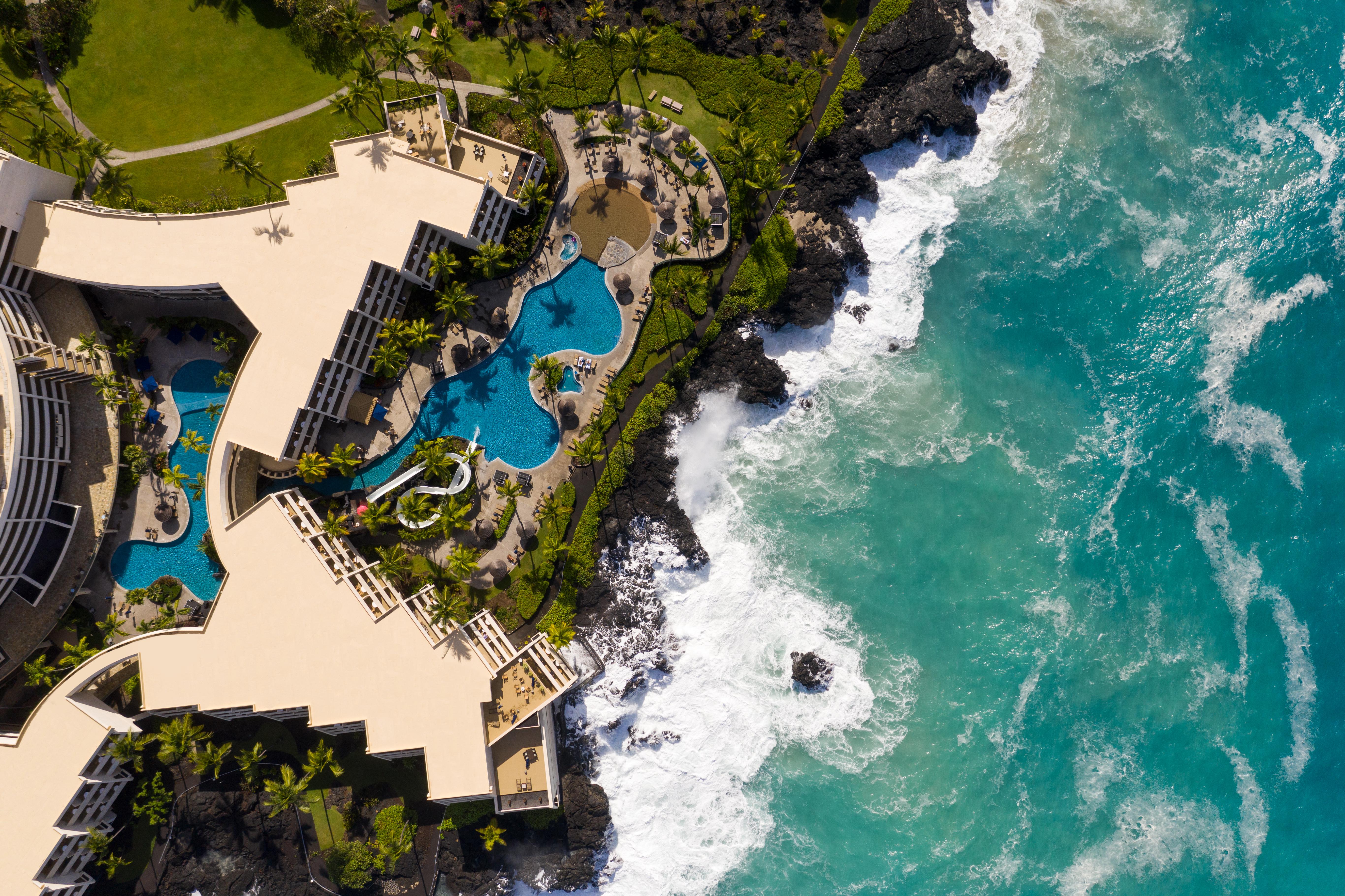 Outrigger Kona And Resort