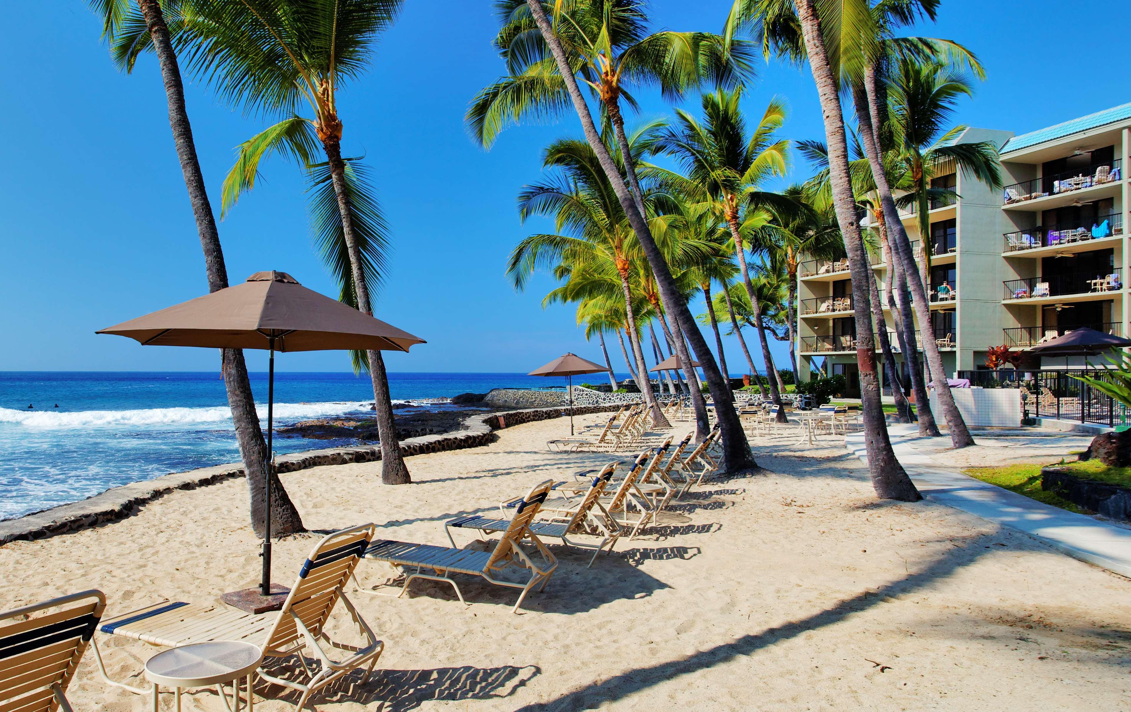 Aparthotel Aston Kona By The Sea