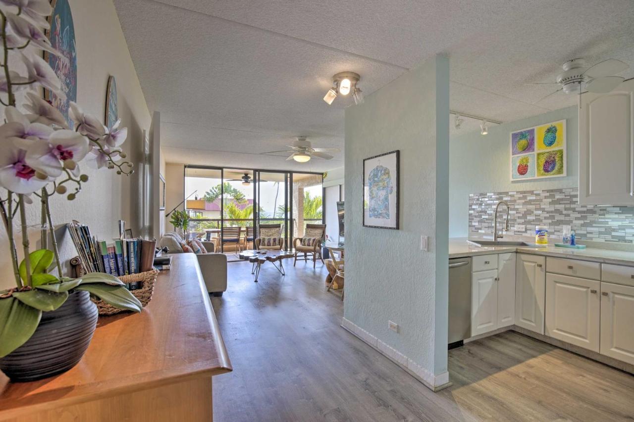 Downtown Kona With Pool Access Walk To Beach! Apartment