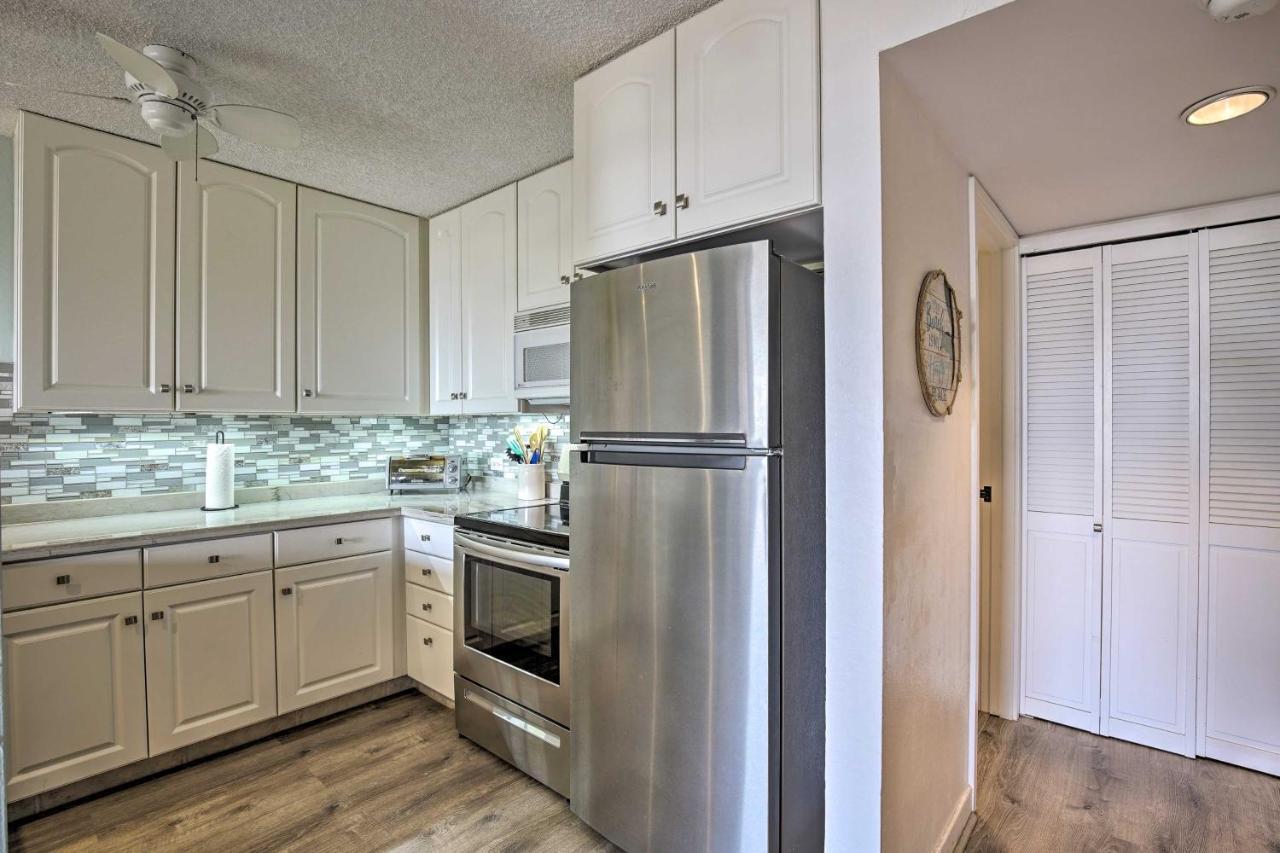 Downtown Kona With Pool Access Walk To Beach! Kailua-Kona