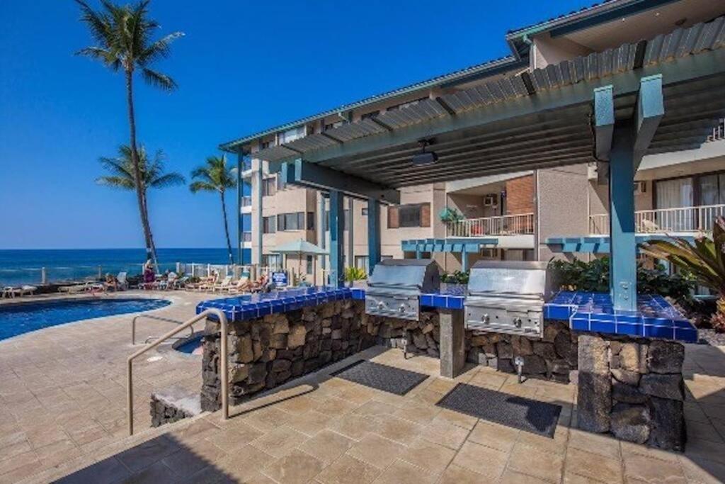 Great Value! & Ocean View Condo! - Kona Reef B-21 At Park & Next To Road Apartment Kailua-Kona