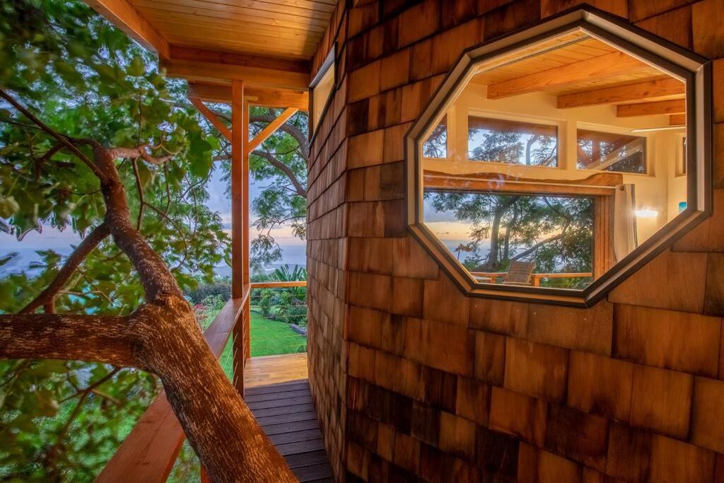 Kona's 1st Luxury 1 Br/1b Treehouse W/ Ocean View Villa