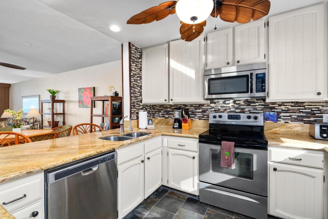 Big Island Keauhou Surf & Racquet 1204 Apartment *