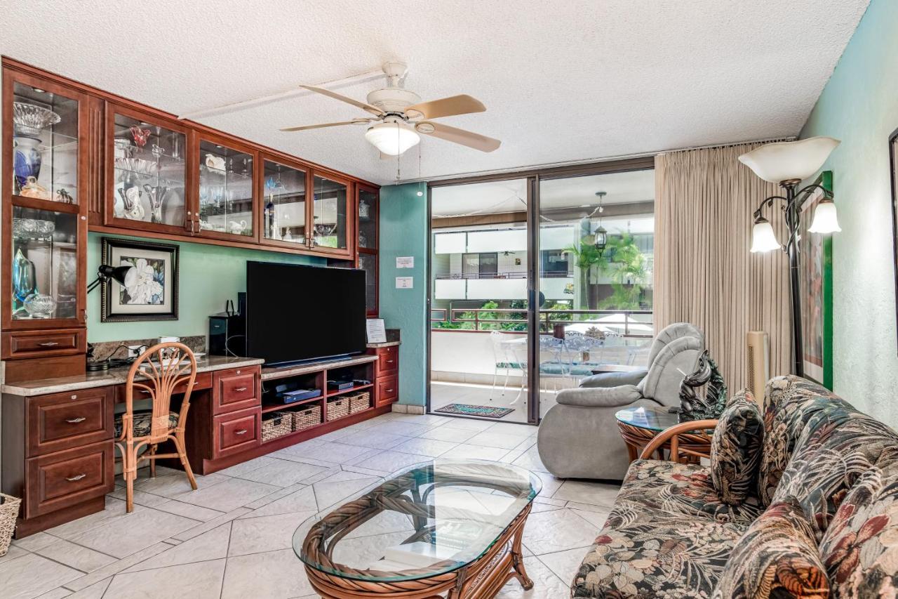 Apartment Paradise Found At White Sands Village 105