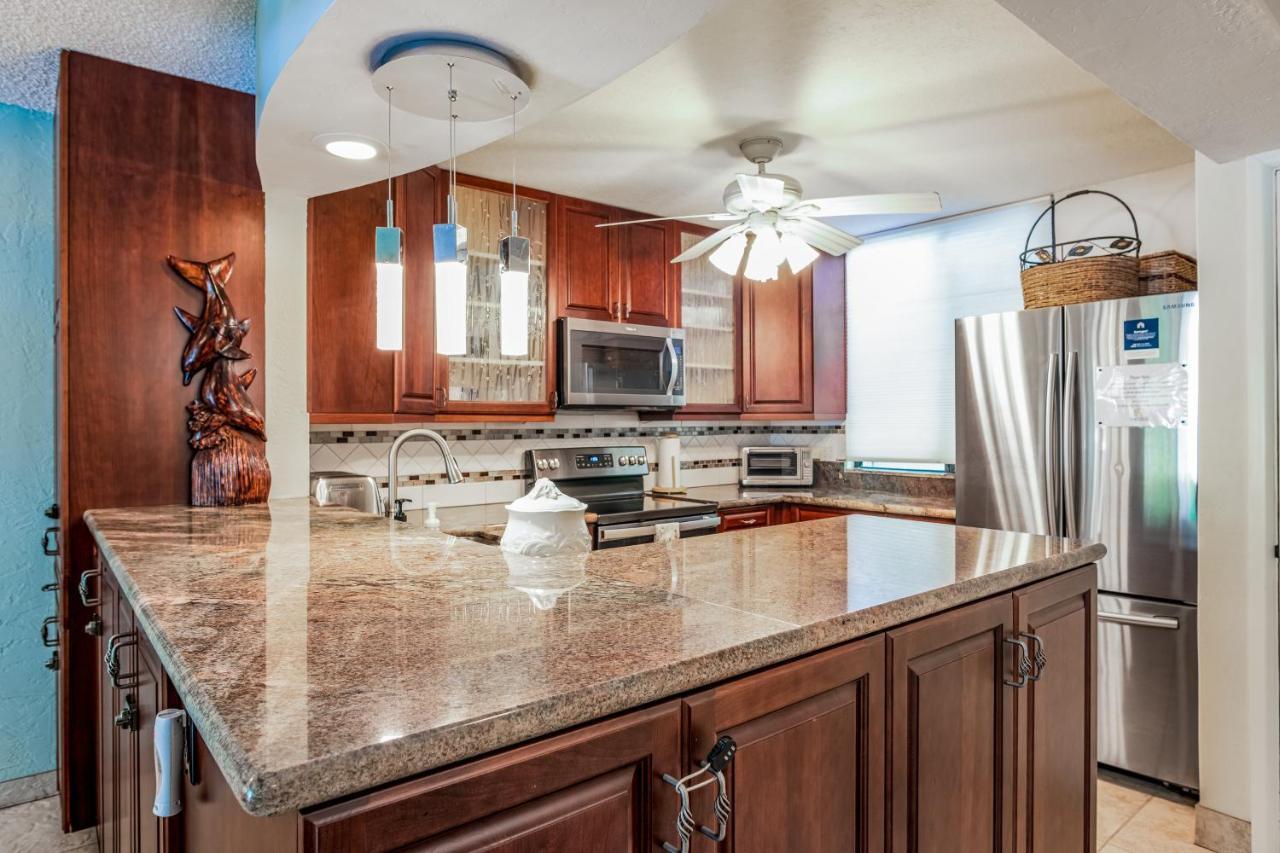 Apartment Paradise Found At White Sands Village 105 Kailua-Kona