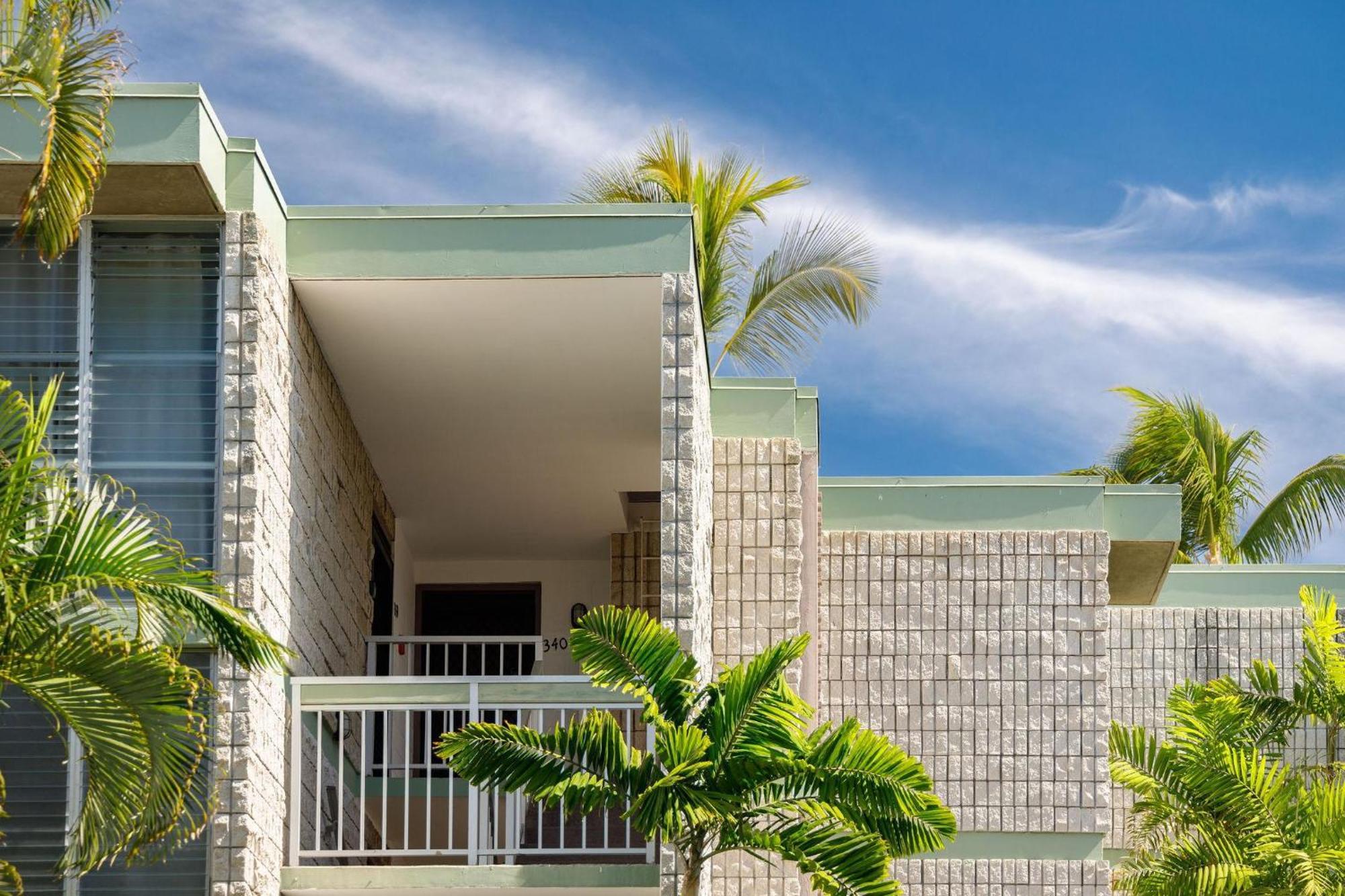 Alii Villas 340 *