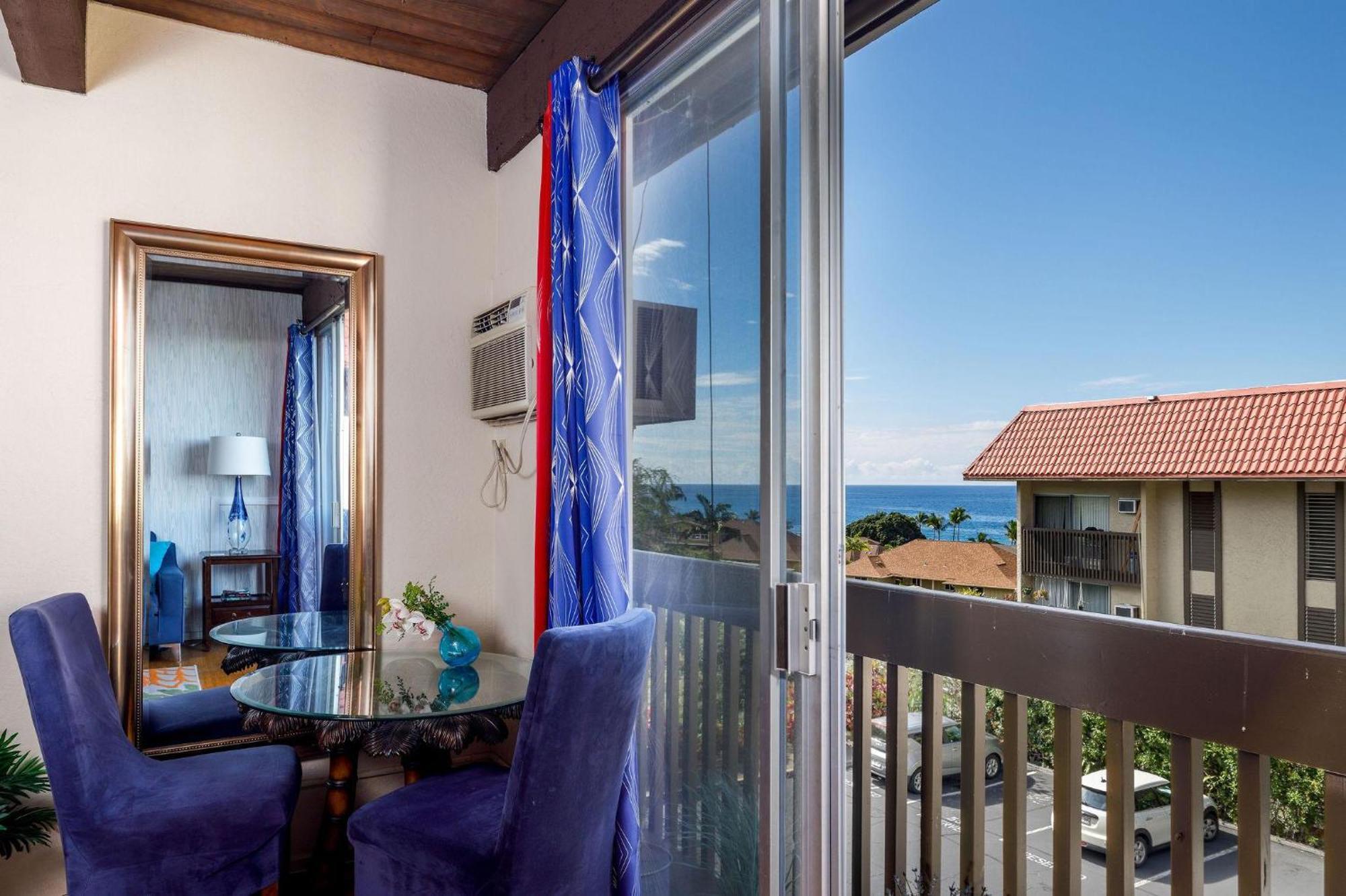 Kona Mansions 225 Floor 2 Story Ocean Views! * Kailua-Kona