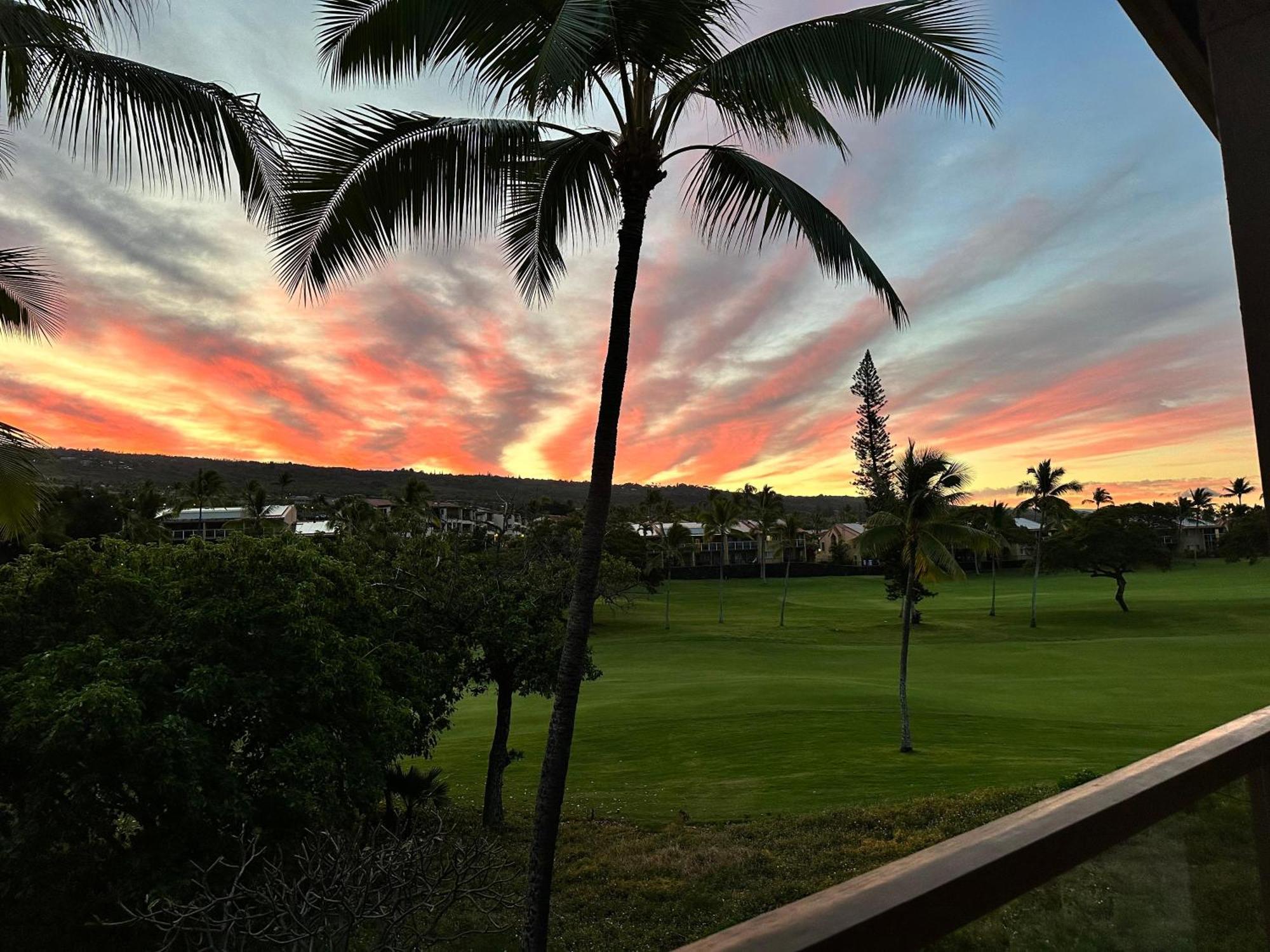 Checahale: Gorgeous Floor Corner With Ac Kailua-Kona