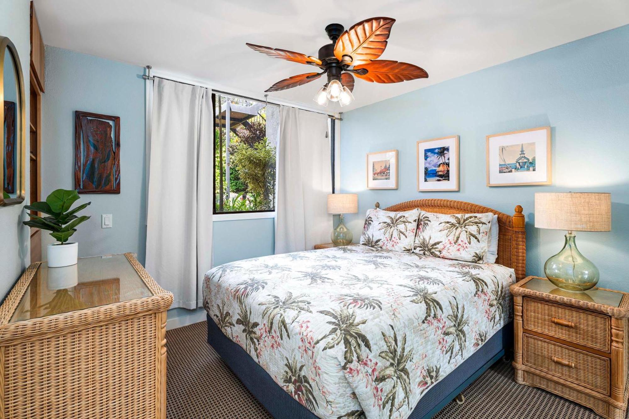 Country Club Villas#115 *