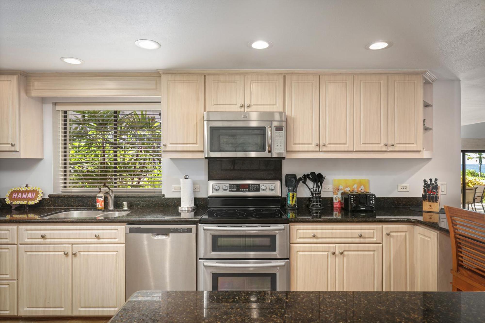 Royal Sea Cliff Kona By Outrigger - Select Your Unit Apartment
