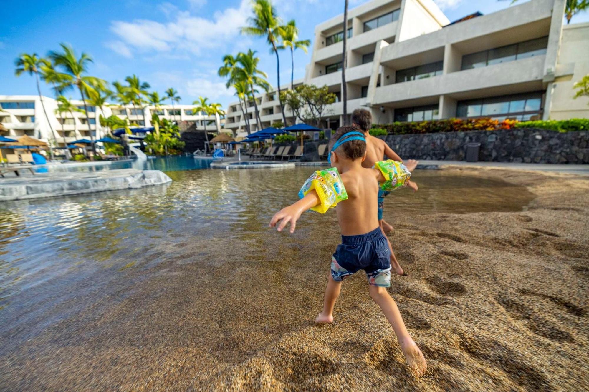 Outrigger Kona And