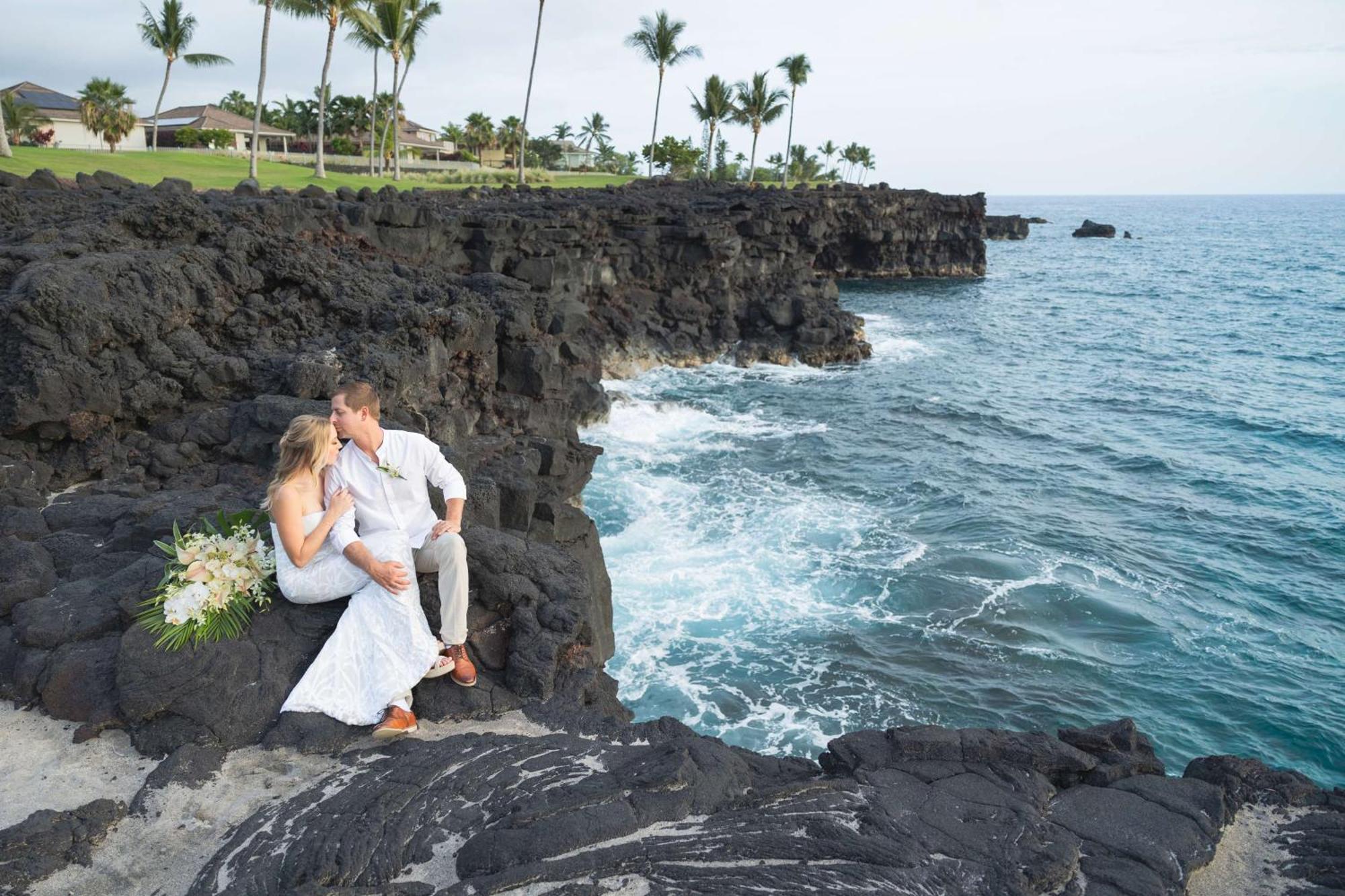Outrigger Kona And Resort