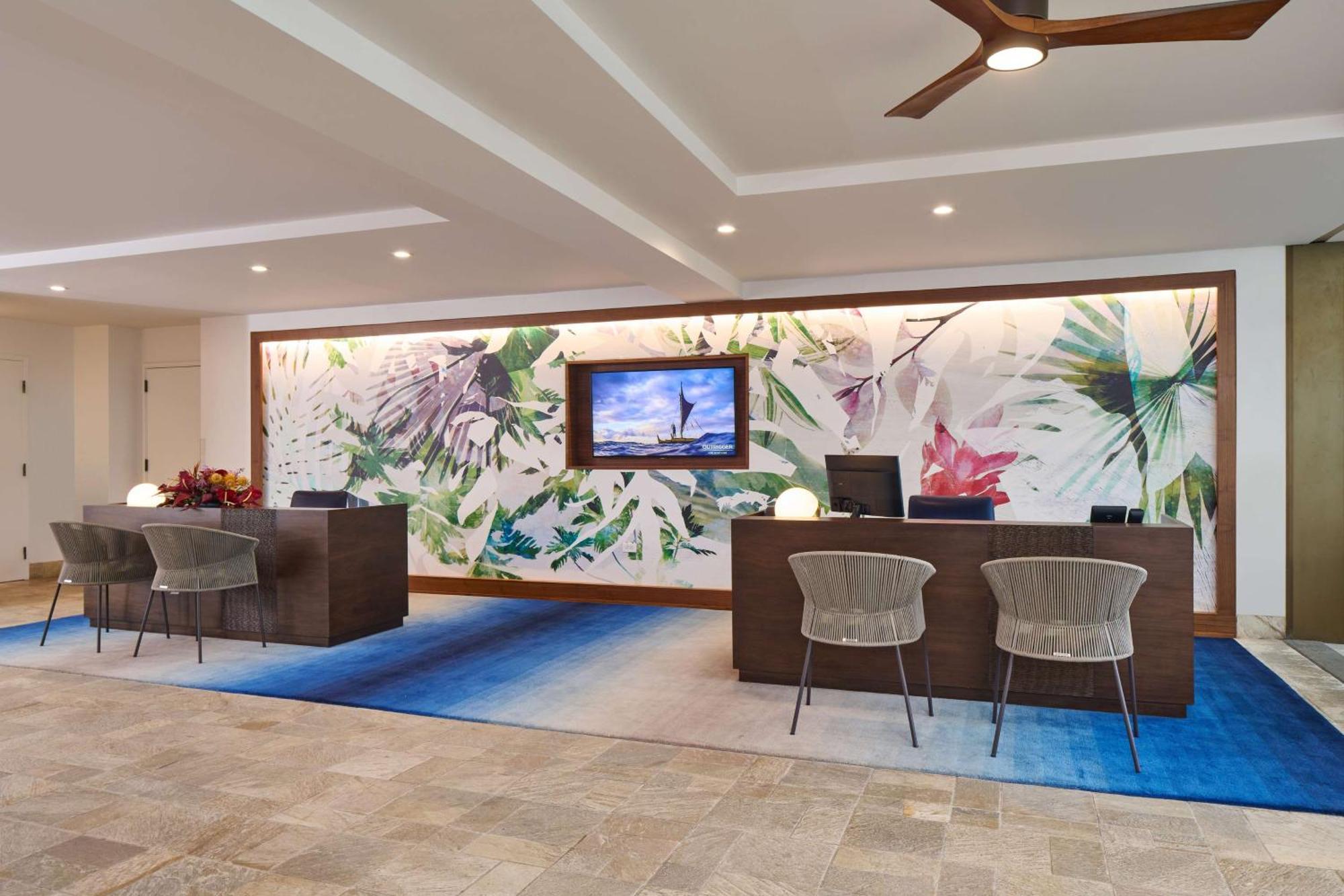 Outrigger Kona And Resort 4*