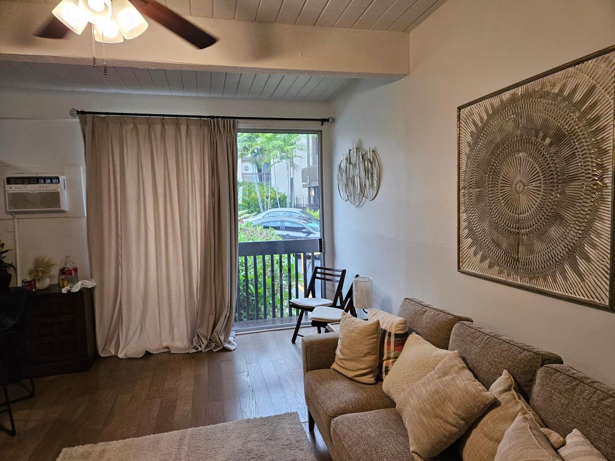 Apartment Kona Mansions