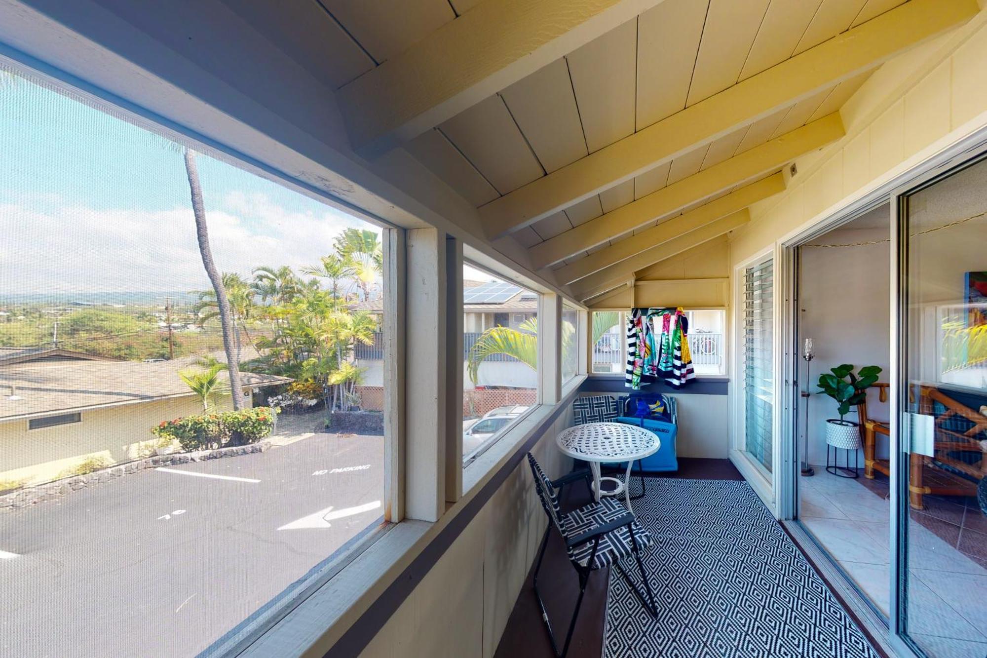 Kona Shores Hotel